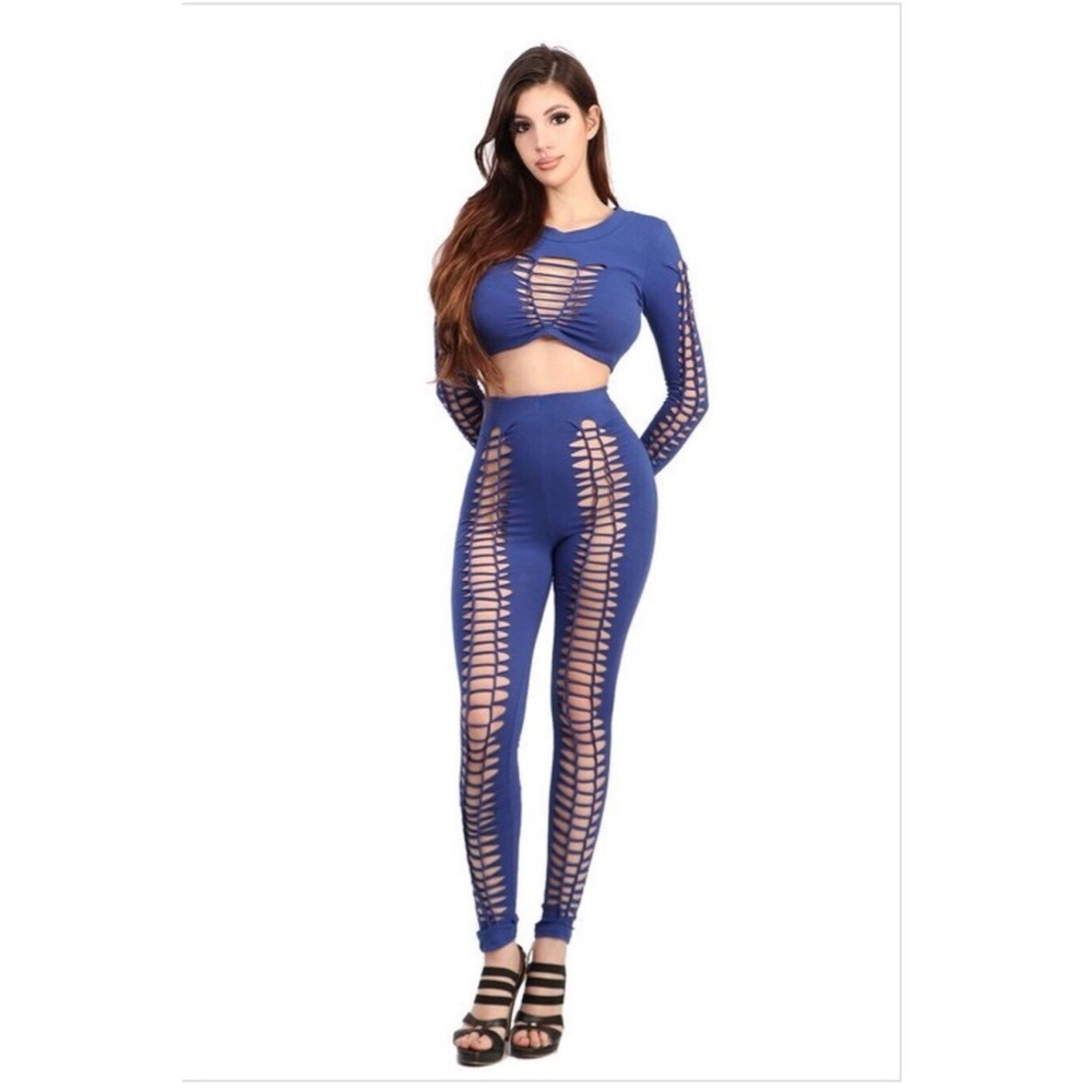 Two piece distress